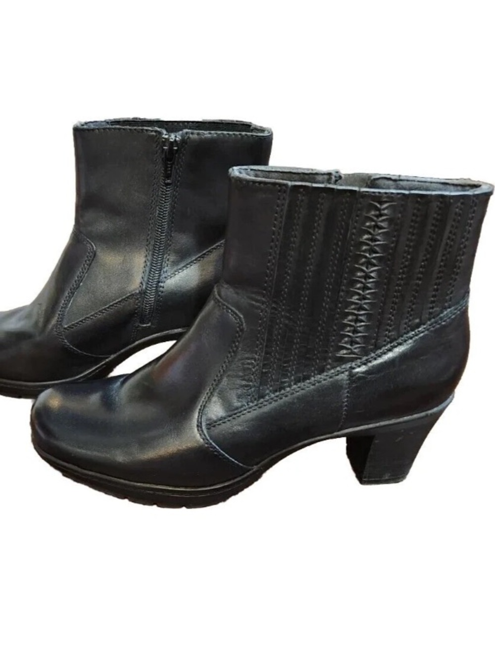 Clarks Black Bendable Comfort Tech Leather Ankle Booties Block Heel Size 6.5